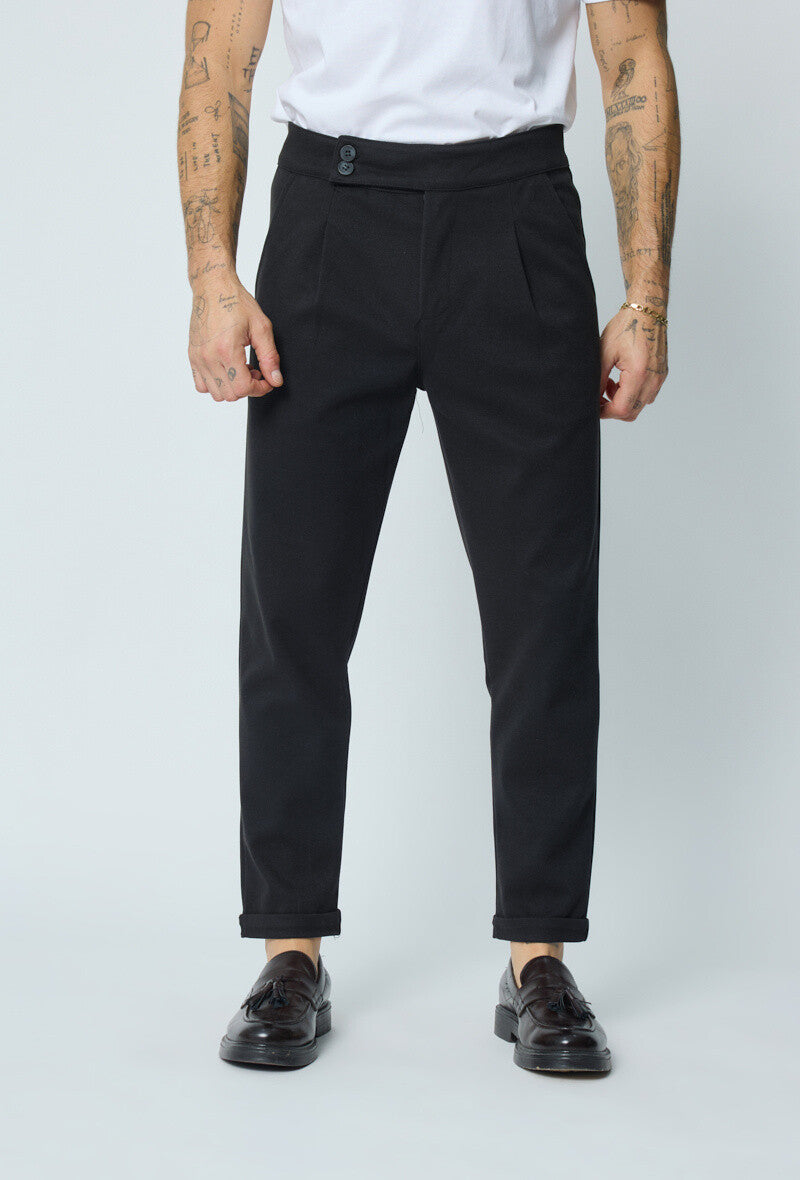 Pantalon noir 2 boutons