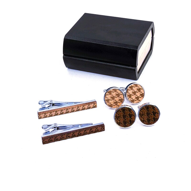 boutons et pince en bois TC009-C