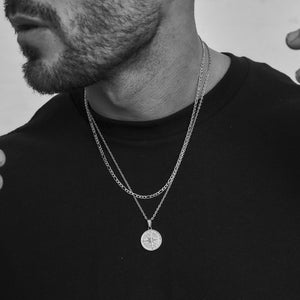 Collier pendentif boussole
